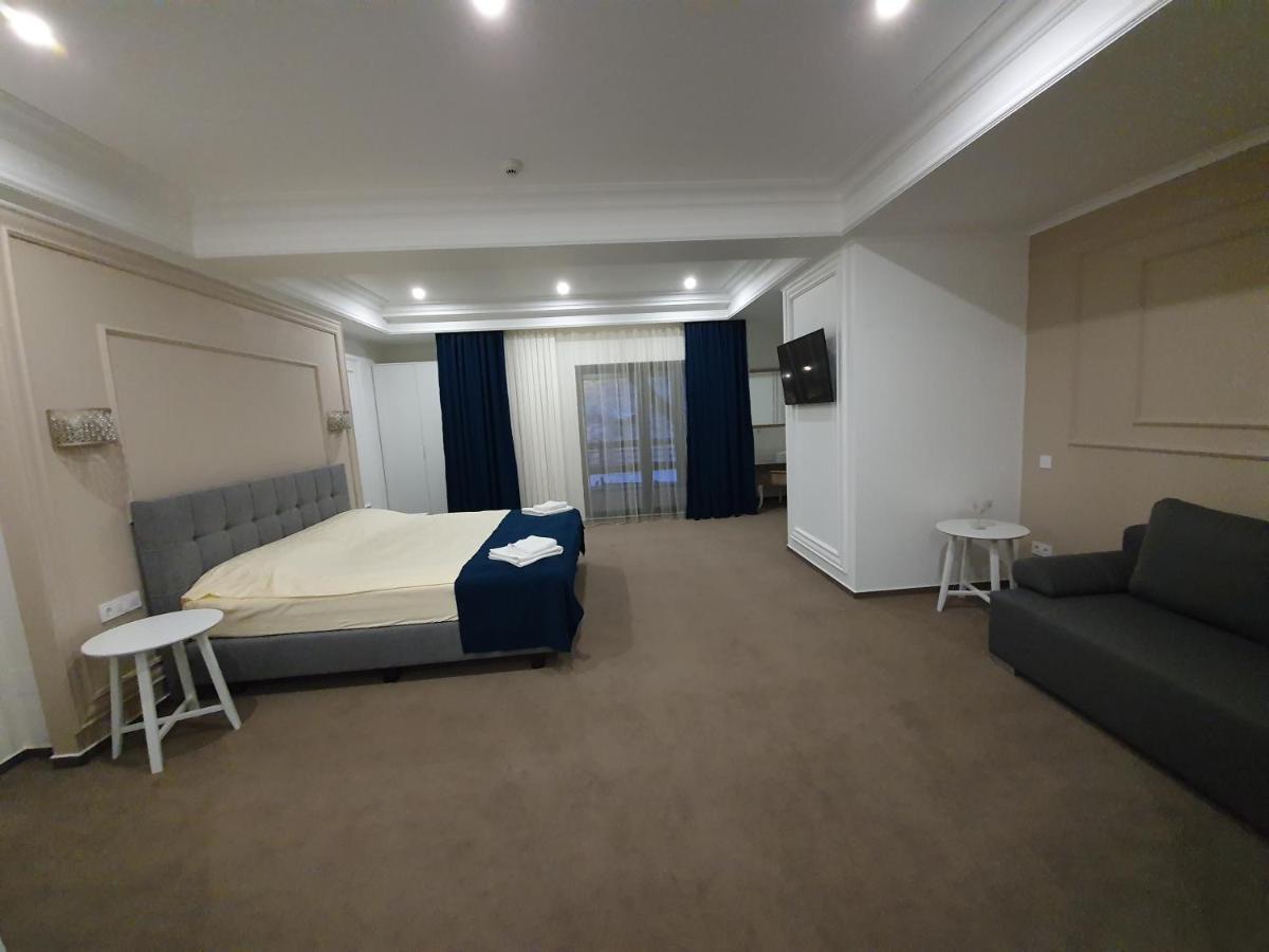 Vila Berlin Hotel Poiana Brasov Esterno foto