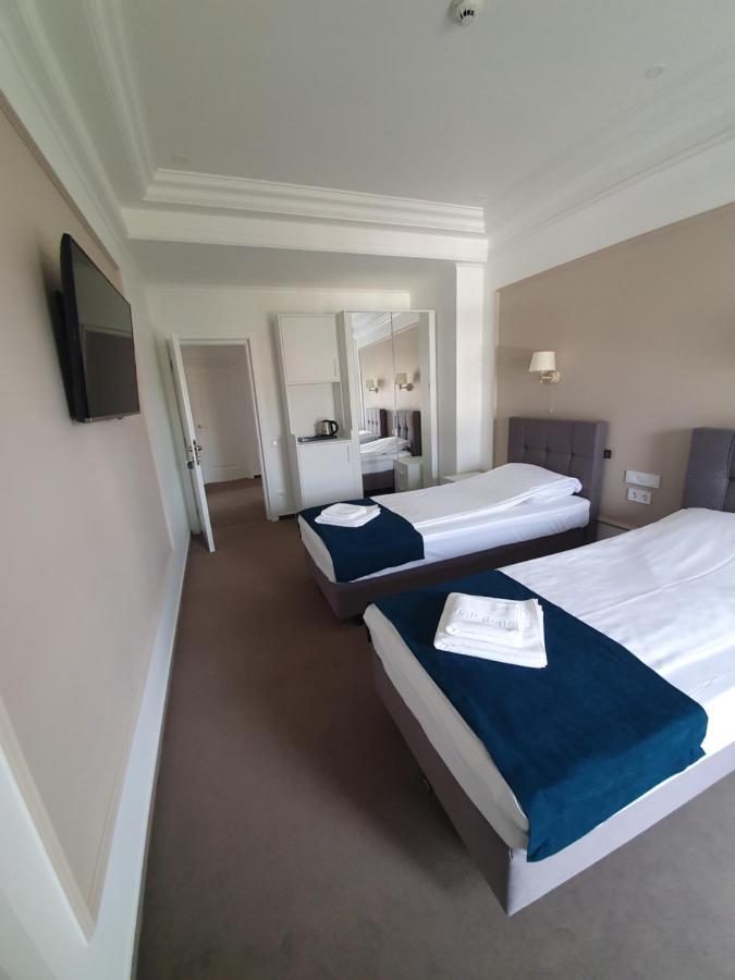 Vila Berlin Hotel Poiana Brasov Esterno foto