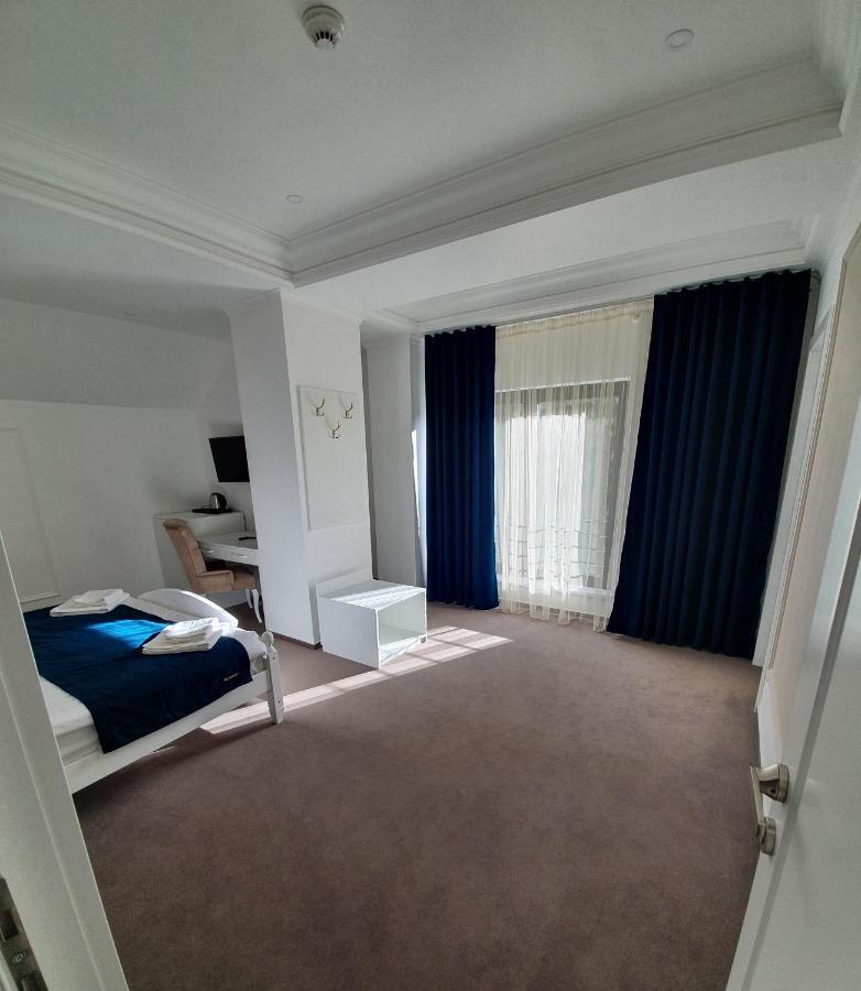 Vila Berlin Hotel Poiana Brasov Esterno foto